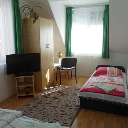 Makai Apartman Hotel Hajdúszoboszló Екстериор снимка